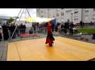 Une danseuse joue avec le feu dans le quartier de l'Orme - Label : Vosges Matin - Category : News