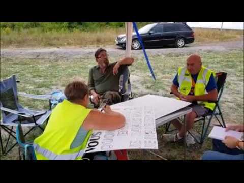Les gilets jaunes de Sarreguemines occupent toujours le rond-point de la Rotherspitz