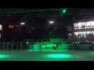 Hockey sur glace : les joueurs d'Epinal fêtent la qualification pour les quarts de finale avec leurs supporters