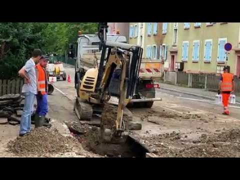 Mulhouse: une canalisation d’eau éclate rue de Bretagne