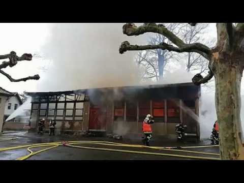 Incendie dans la cour de l'école des Remparts à Rosheim