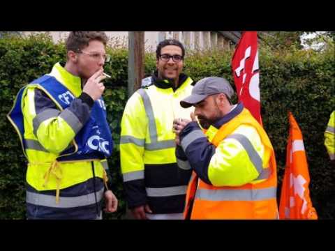Sucrerie d’Erstein : les salariés manifestent contre la suppression de 70 emplois