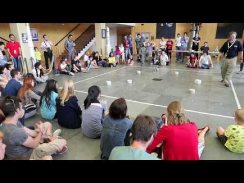 A Illkirch, les robots Lego Mindstorms rivalisent d'intelligence