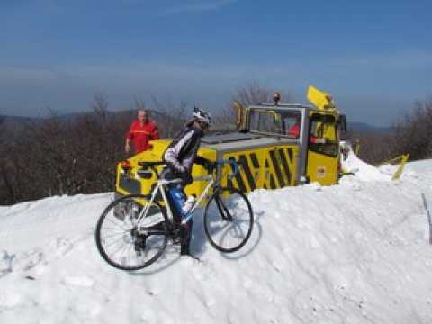 Le déneigement de la Route des Crêtes est en cours dans les Vosges