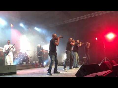 VIDEO : le bouillonnant concert des Magic System à...