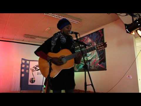 Remiremont : Aissate en concert au lycée Malraux