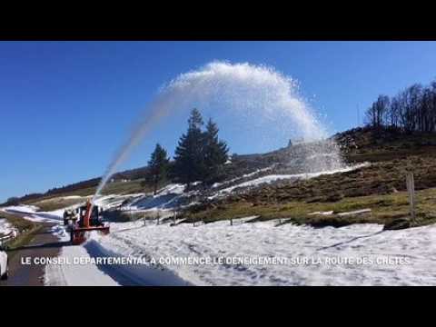Déneigement sur la route des Crêtes