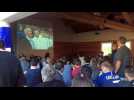 Ambiance à Ville-sur-Illon où le match est retransmis dans le préau de l'école du village devant 200 personnes. La Marseillaise retentit.
