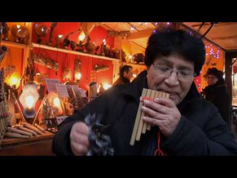Marché de Noël de Mulhouse (1/6): les flûtes boliviennes de Massiko