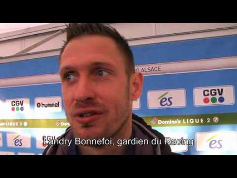 Football : le Racing reste dans la course