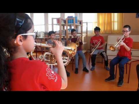Mulhouse: un air de conservatoire à l'école