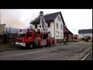 Une maison et sa grange détruites par le feu à Friesenh