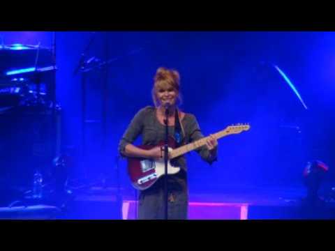 EN VIDEO- Anastasia charme la grande...