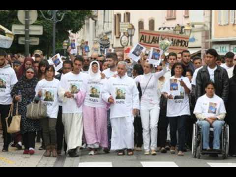 Cernay : marche blanche en memoire de...