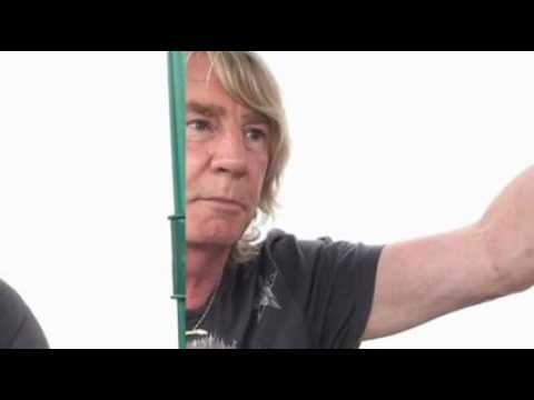 FAV 2011 STATUS QUO BV
