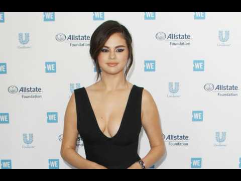 Selena Gomez creating own beauty line?