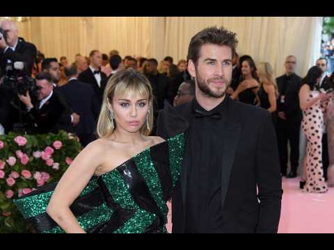 Miley Cyrus having a 'hard time' getting over Liam Hemsworth