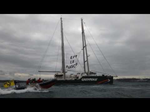 Greenpeace launches anti-nuclear protest at delayed future plant