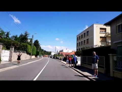 Tour de France  la foule à Saint Genest Lerpt