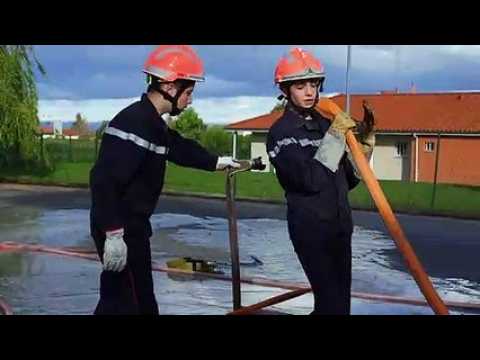 Renaison : au coeur d'un entraînement avec les jeunes sapeurs-pompiers