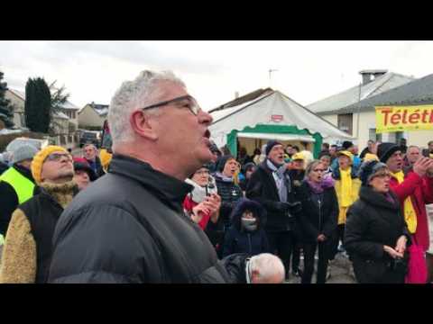 Richarménil : le sosie de Johnny Hallyday fait chanter le public