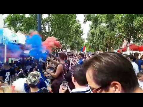 Finale de la coupe du monde : la Marseillaise depuis le quai de Londres à Verdun