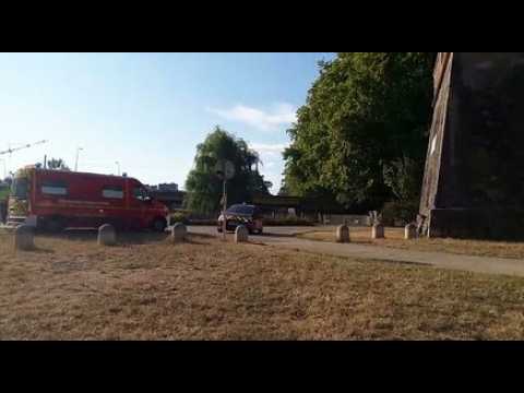 Besançon Les pompiers plongeurs recherchent un jeune homme qui a eu un malaise en se baignant dans le Doubs