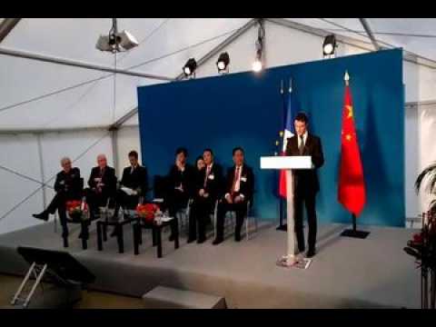 Verdun : Manuel Valls en...