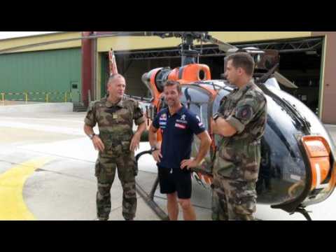 Sébastien Loeb sur la base du 3e RHC d'Etain