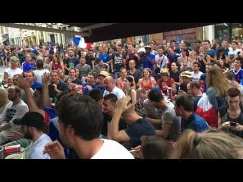 Nancy : la Marseillaise à tue-tête par les supporters de...