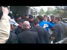 Nancy manif agriculteurs : Une cinquantaine d'agriculteurs munis de parpaings tentent d'entrer dans la tour...