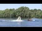 Pont-à-Mousson : le flyboard débarque tout l'été au Grand Bleu ...