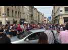 La ola des supporters rue...