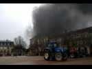 Lunéville : les agriculteurs ont déversé des pneus devant la permanence du député Jacques...
