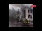 Spectaculaire incendie en cours a...