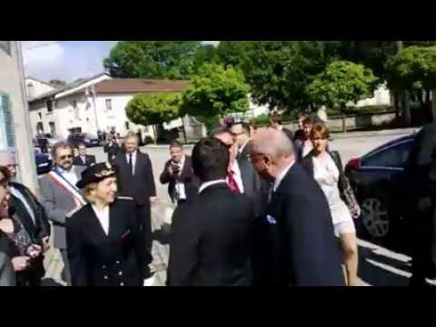 Meuse: Manuel Valls préside une cérémonie d'hommage en mémoire d'Alicia Champlon