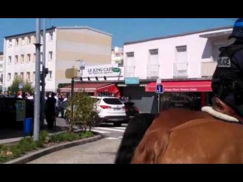 Pour la premiere fois, la police engage une brigade equestre au stade Marcel- Picot...