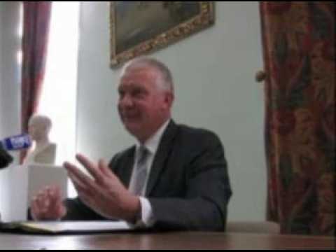 Affaire Grégory : Un mélange d'ADN excluant Christine et Jean marie*