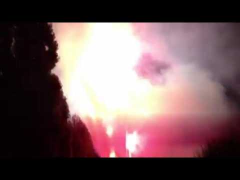 Feu d'artifice Vesoul 15 août 2013, depuis la zone de tir (2/3)