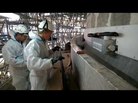 LEBRAS FRERES POSE LES PREMIERES PLAQUES DE PLOMB SUR LE PANTHEON (2)