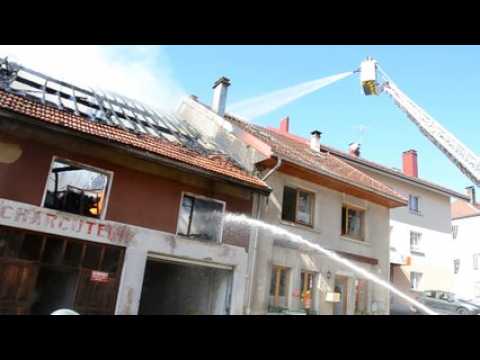 Violent incendie à Jougne (3/3)