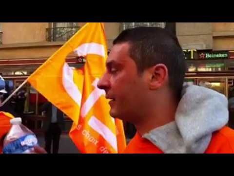 ArcelorMittal : manifestation sous tension à Paris (2)