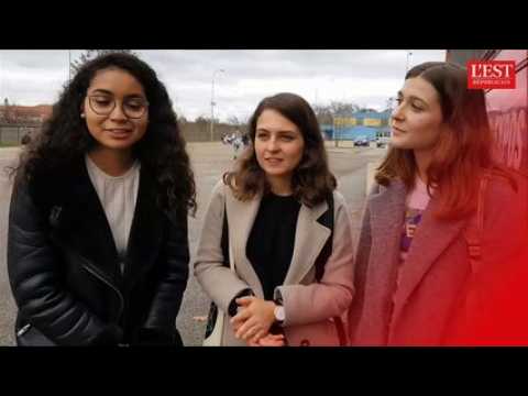 Hasna, Claire et Jeanne, en Terminale S au lycée Margueritte de Verdun, ne cachent pas leur stress pour l'après-bac