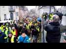 Les gilets jaunes défilent dans les rues de Besançon