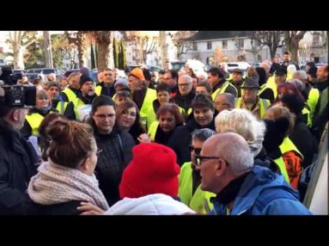 Vesoul : mobilisation des gilets jaunes pour soutenir leur porte-parole condamnée à deux mois avec sursis