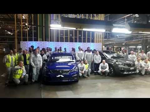 PSA Sochaux fête sa millionième Peugeot 308 et sa 500.000e Peugeot 3008