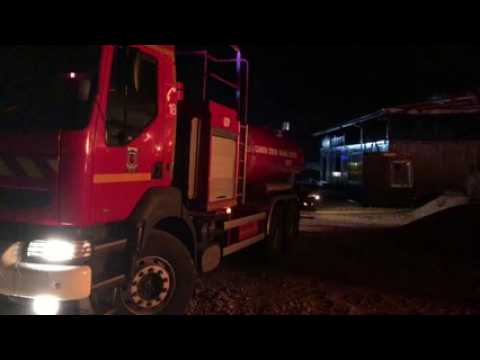 A Saône, dans le Doubs, près de 200 bottes de fourrages totalement embrasées