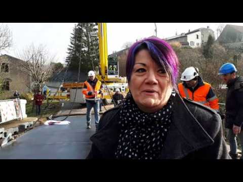 Yolande Moussu, maire de Jaulny, à propos de la réfection du pont