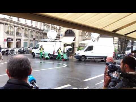 L'arrivée de Franz-Olivier Giesbert avant la remise du prix Goncourt