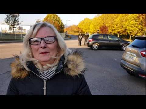 Pompey : elle crie "Macron démission", un gendarme la rappelle à l'ordre